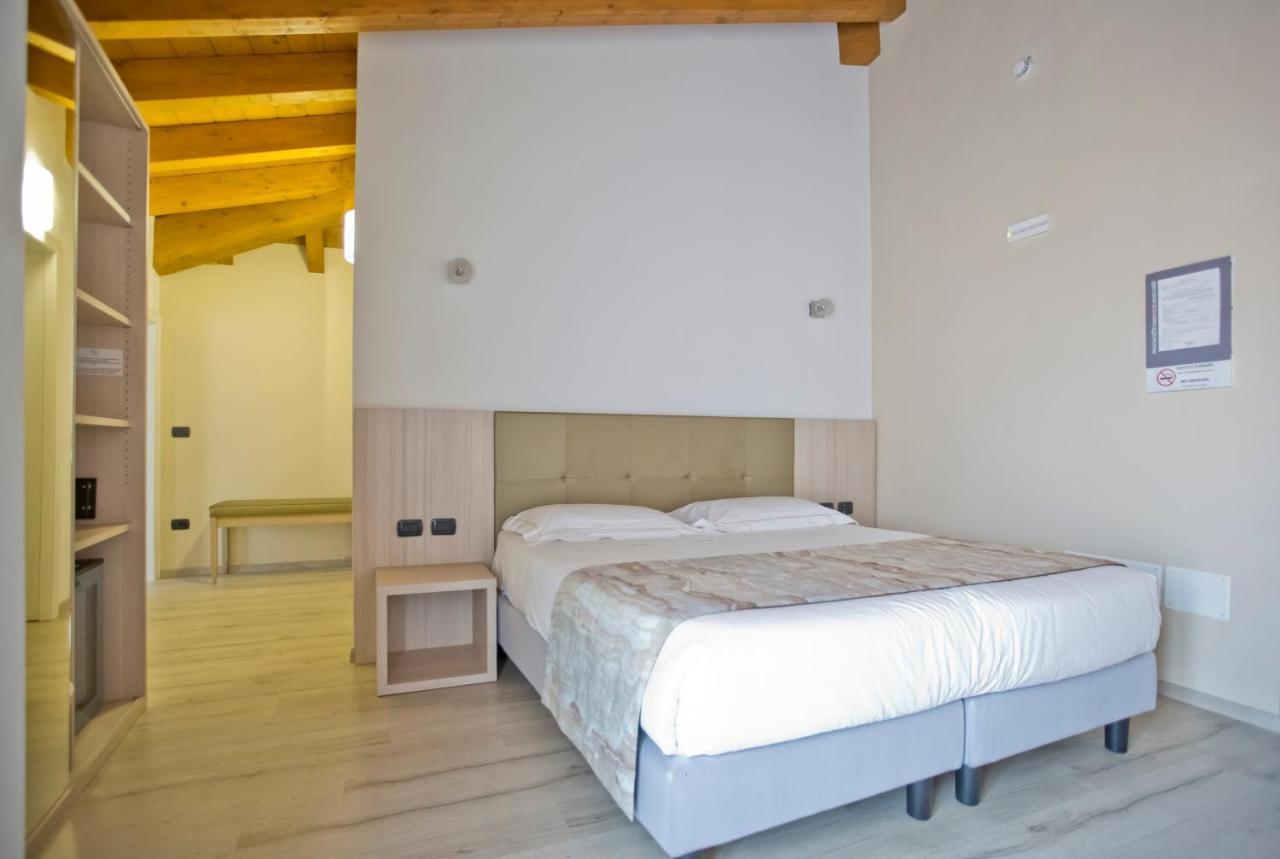 Hotel Lago Di Como Colico Dış mekan fotoğraf